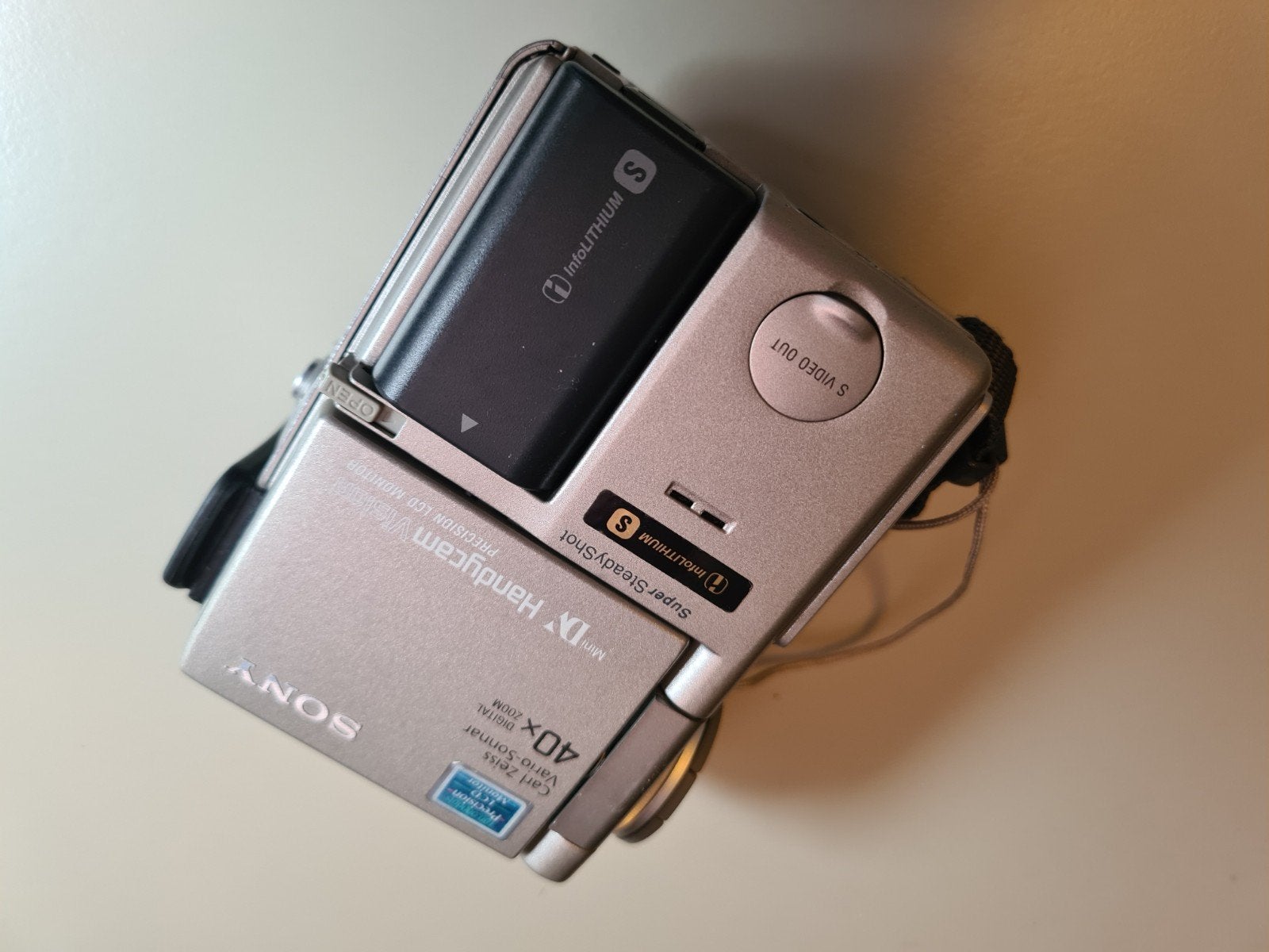 Sony Mini DV Handycam Vision DCR-PC1-E, Audio, Tv en Foto, Videocamera's Digitaal, Mini dv, Verzenden, 20x of meer, Zo goed als nieuw