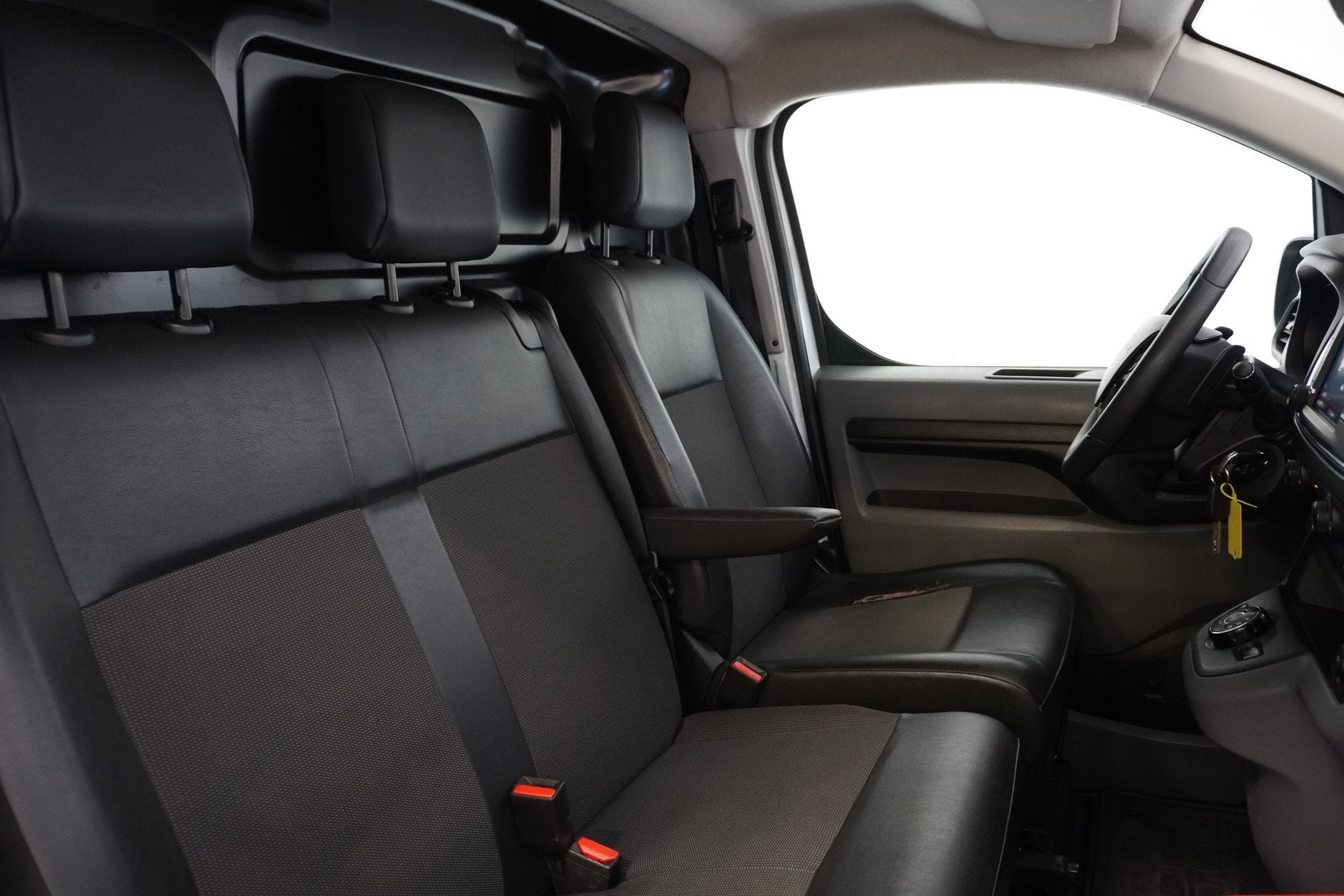 Citroën Jumpy 2.0 BlueHDI 180PK Automaat L3 EURO 6 - Airco, Elektrische ramen, Gebruikt, Euro 6, Citroën