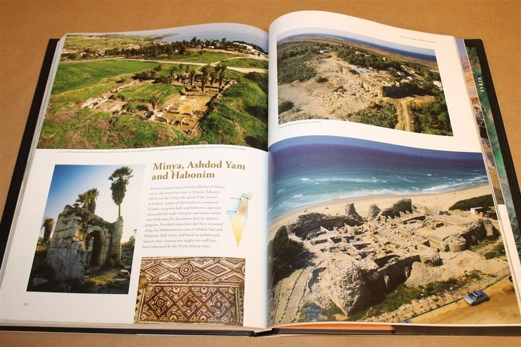 Bijbelse Archeologie — Luchtfoto\'s Israël, 255 Pag. [EN], Ophalen of Verzenden, Zo goed als nieuw