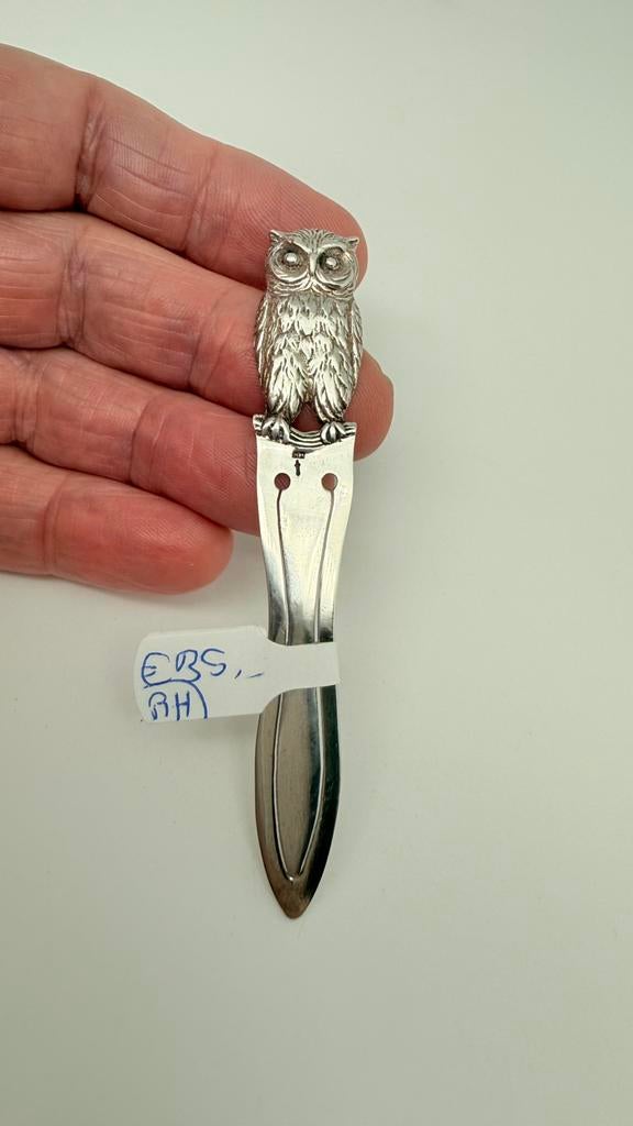 Zilveren oude boekenlegger. Motief: uil., Verzenden, Zo goed als nieuw, Dier