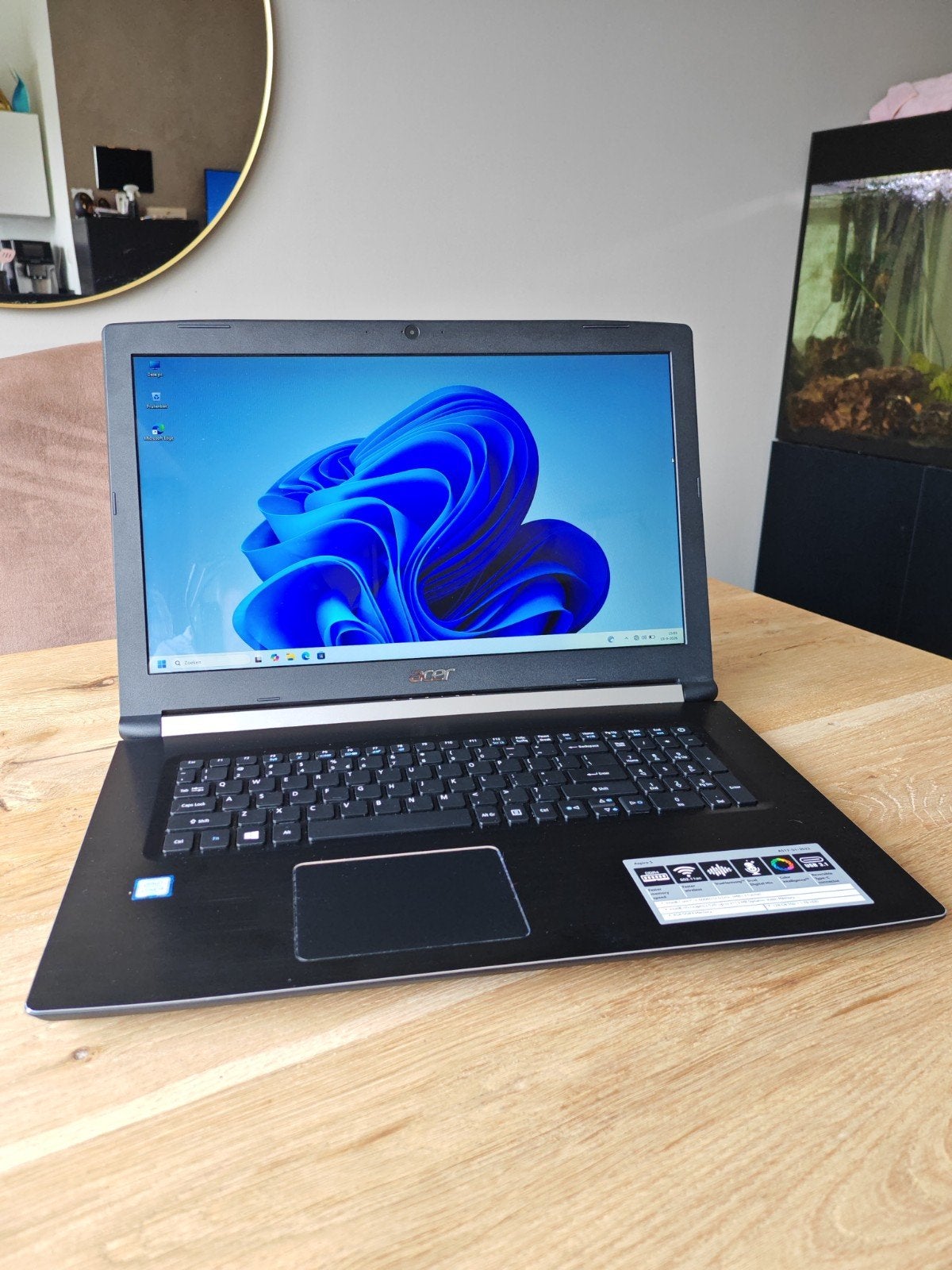 Acer Aspire 5 17.3" | i3 | 12GB RAM | 128GB SSD + 1TB HDD, Computers en Software, Met videokaart, 2 tot 3 Ghz, Qwerty, Zo goed als nieuw