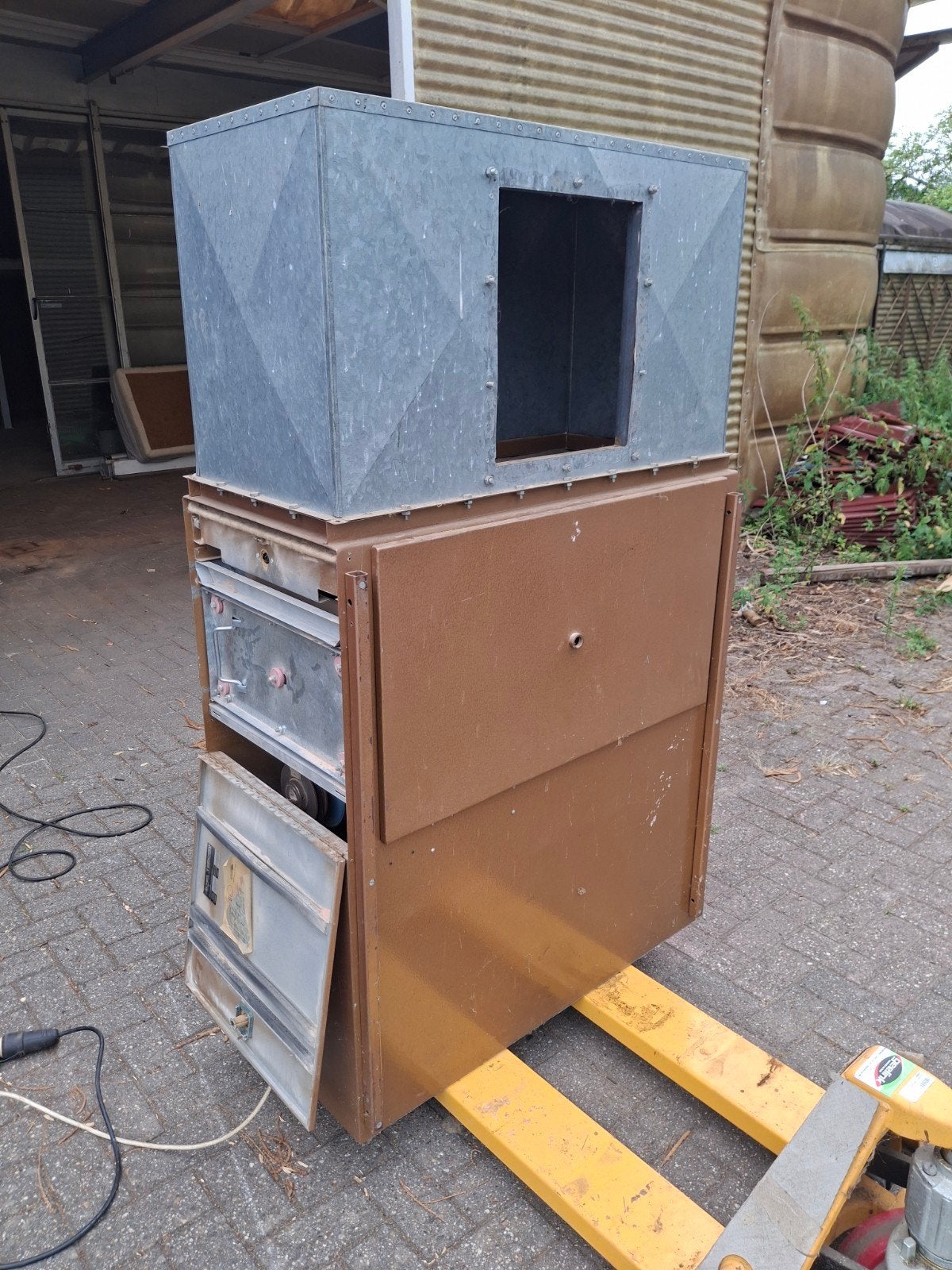 Actair Model 2200 Elektrostatisch werkplaatsafzuiging, Ophalen, Gebruikt, Ventilator