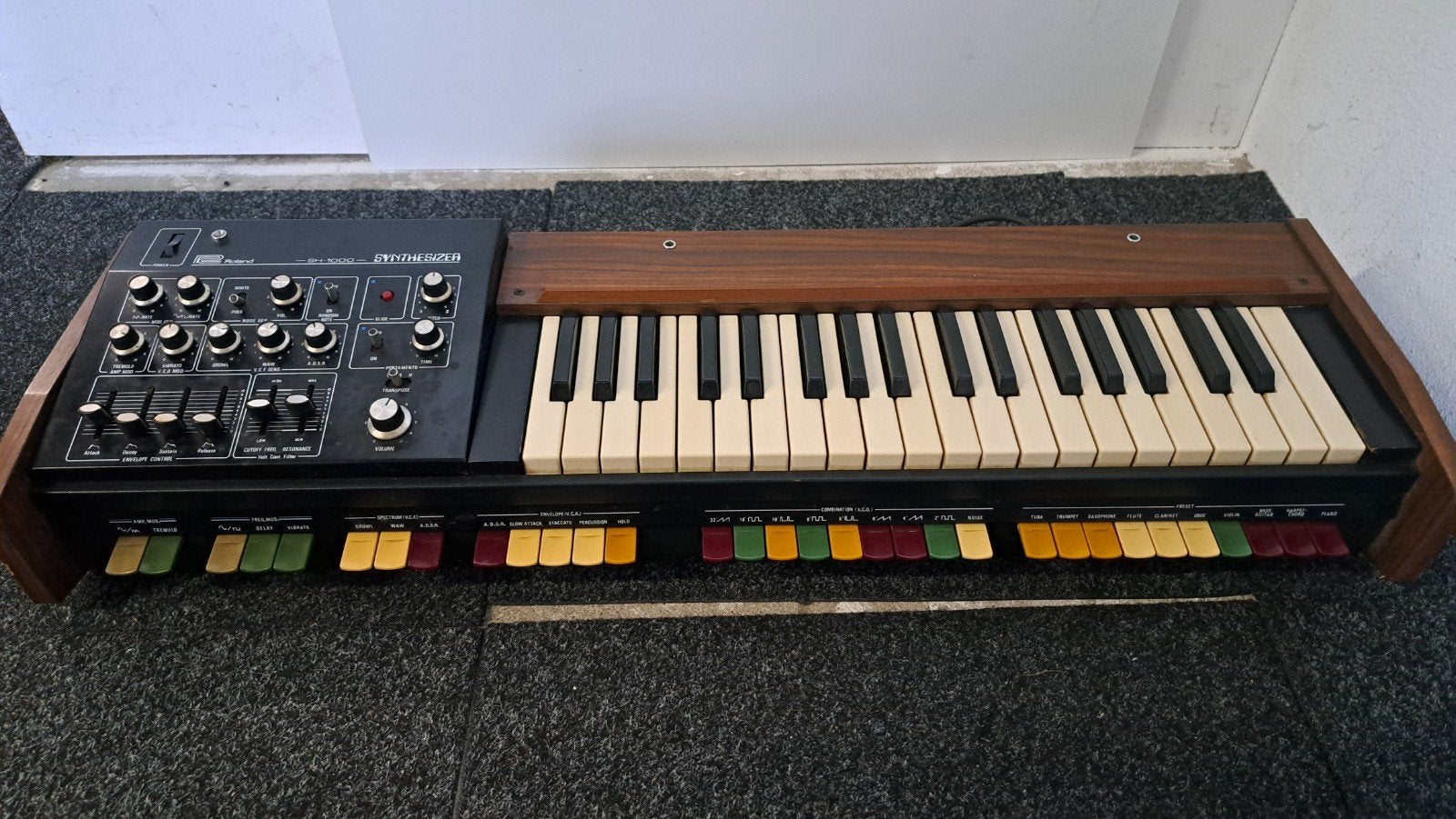 Roland SH-1000 Synthesizer. Zeer goede staat., Muziek en Instrumenten, Ophalen, Overige aantallen, Roland