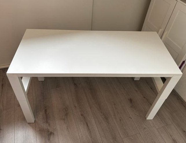 In hoogte verstelbaar bureau IKEA type Pähl, Ophalen, In hoogte verstelbaar, Zo goed als nieuw