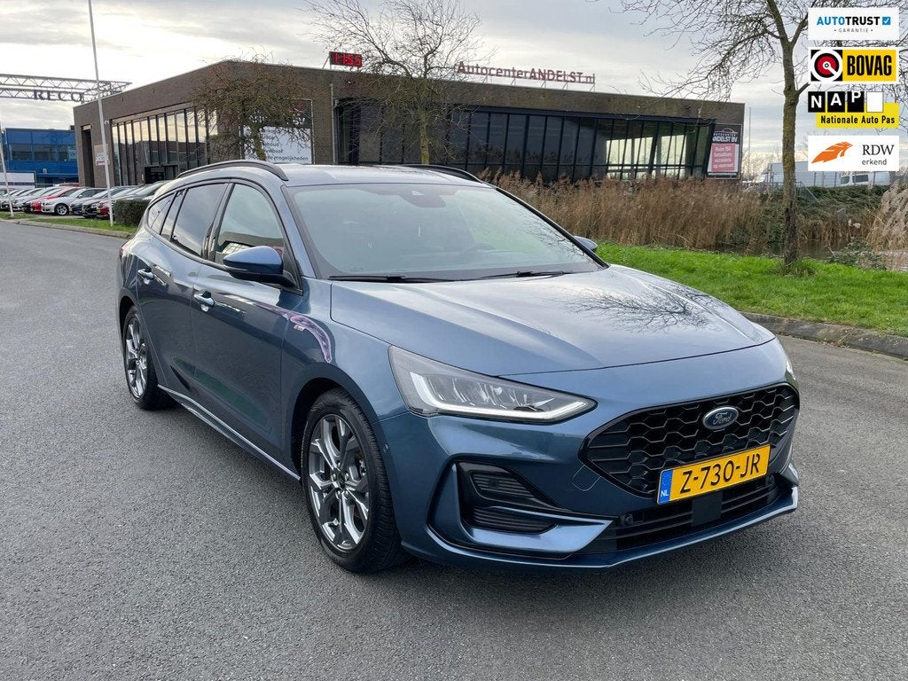 Ford Focus Wagon 1.0 EcoBoost Hybrid ST Line Aut, Acc, Trekh, Auto's, Ford, Stof, Gebruikt, 1404 kg, Blauw
