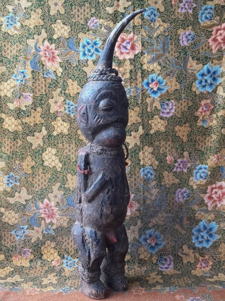 Origineel oud Bulu vruchtbaarheidsbeeld uit Kameroen 71 cm., Antiek en Kunst, Hout, Afrika, Ophalen of Verzenden, 71 cm