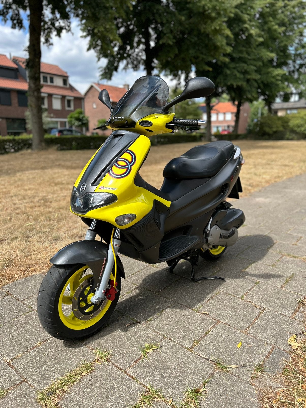 Gilera runner 180cc m07 a1 (nette staat), Fietsen en Brommers, Scooters | Kymco, Zo goed als nieuw, Overige modellen, Tweetakt