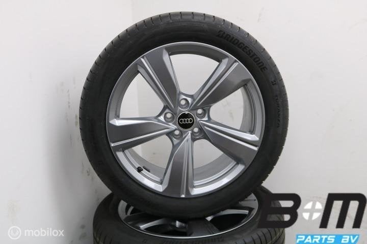 NIEUW! Org. 19 inch S-Line velgen Audi Q3 83H 83H601025D, Auto-onderdelen, Banden en Velgen, 19 inch, 255 mm, Banden en Velgen