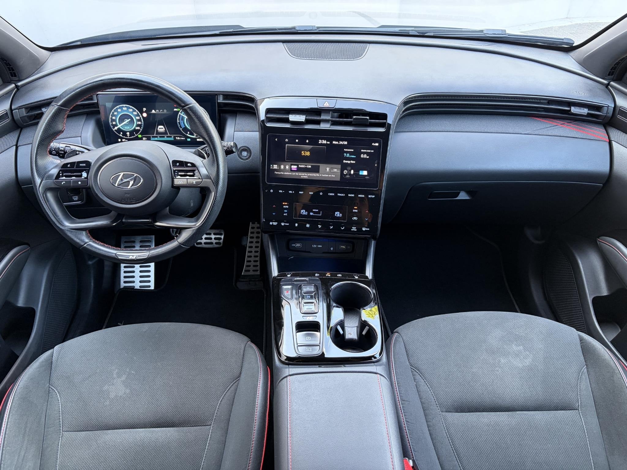 Hyundai Tucson 1.6 T-GDI HEV 230pk N Line Edition / 1650kg T, Auto's, Dealer onderhouden, Gebruikt, Euro 6, 4 cilinders