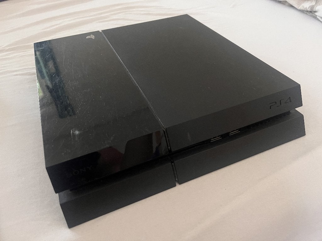 Playstation 4 console met controllers, Spelcomputers en Games, Spelcomputers | Sony PlayStation 4, Ophalen, Met 2 controllers