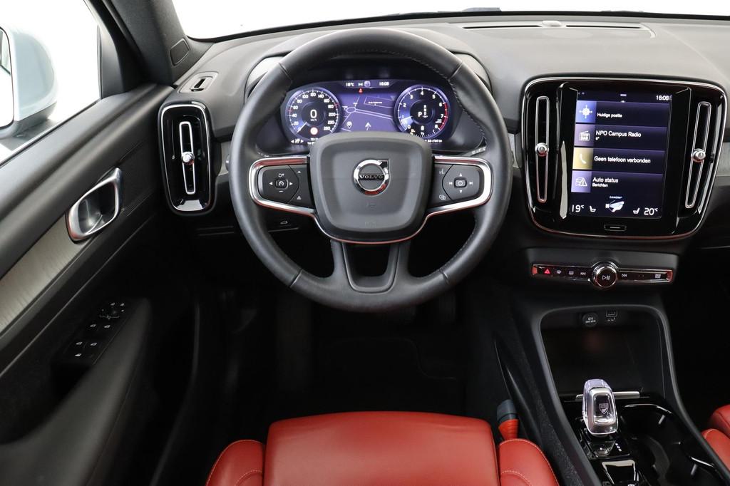 Volvo XC40 B4 (M-HYBRID) INSCRIPTION -LEDER|CAMERA|KEYLESS|B, Auto's, Volvo, 12 maanden, 15 km/l, Euro 6, 4 cilinders