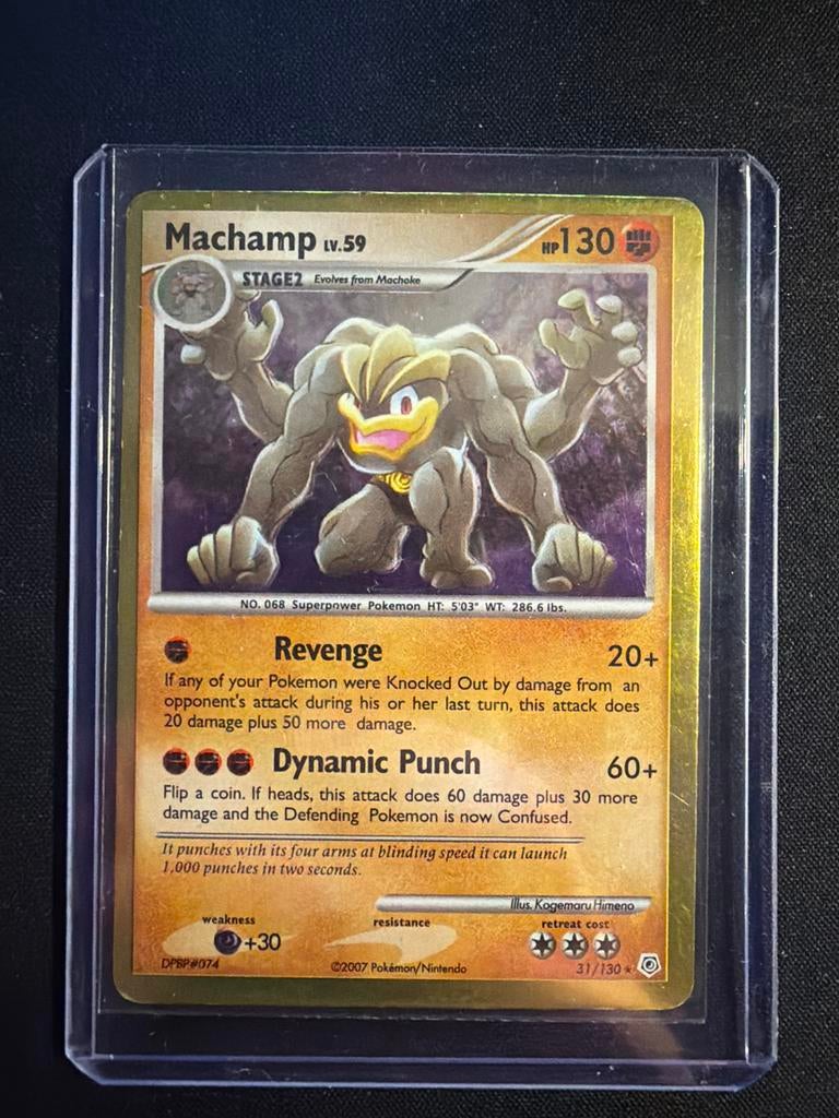 Machamp 31/130 gouden rand, Ophalen of Verzenden, Gebruikt, Losse kaart, Foil