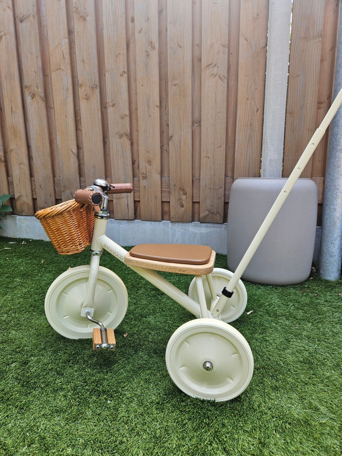 Banwood trike vintage driewieler met mandje, Fietsen en Brommers, Fietsen | Kinderfietsjes, Ophalen, Zo goed als nieuw, Minder dan 16 inch