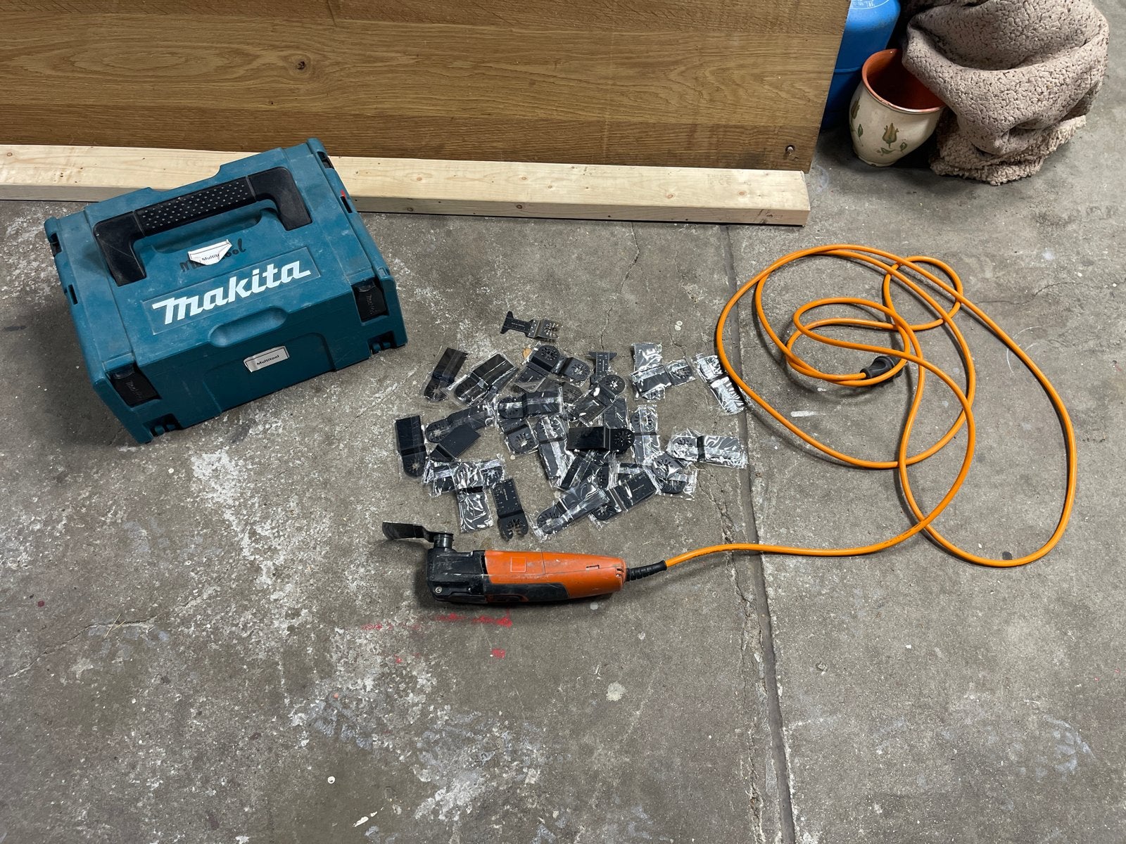 Fein Multitool FMM250Q met 35 zaagbladen en Makita koffer, Gebruikt, Multitool, Overige merken, Ophalen of Verzenden