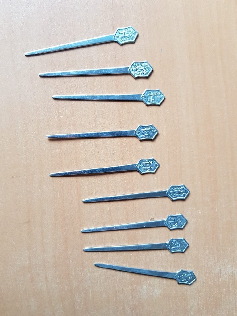 vintage cocktailprikkers met sterrenbeelden, Verzenden