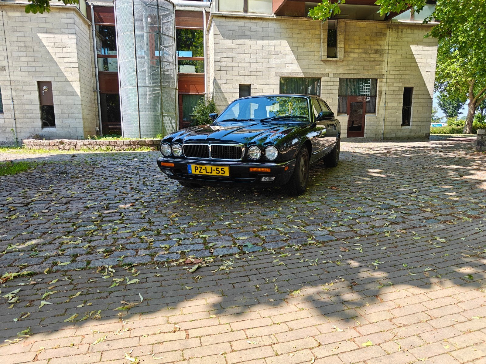 Jaguar XJ XJ6 Executive 3.2 AUT 1997 Groen, Achterwielaandrijving, 3239 cc, Beige, Particulier