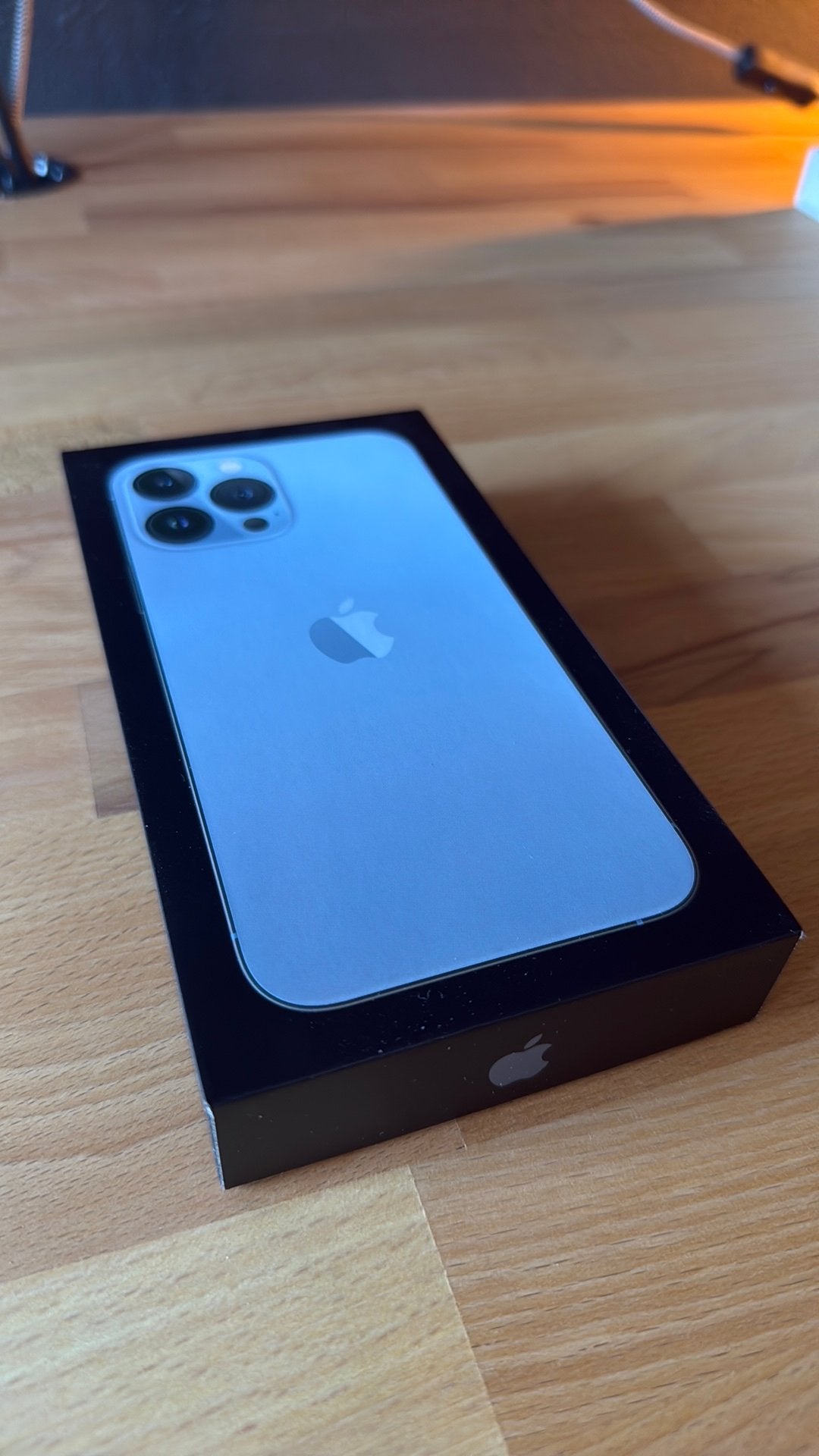 (DOOS) iPhone 13 Pro max, Ophalen of Verzenden, Zo goed als nieuw