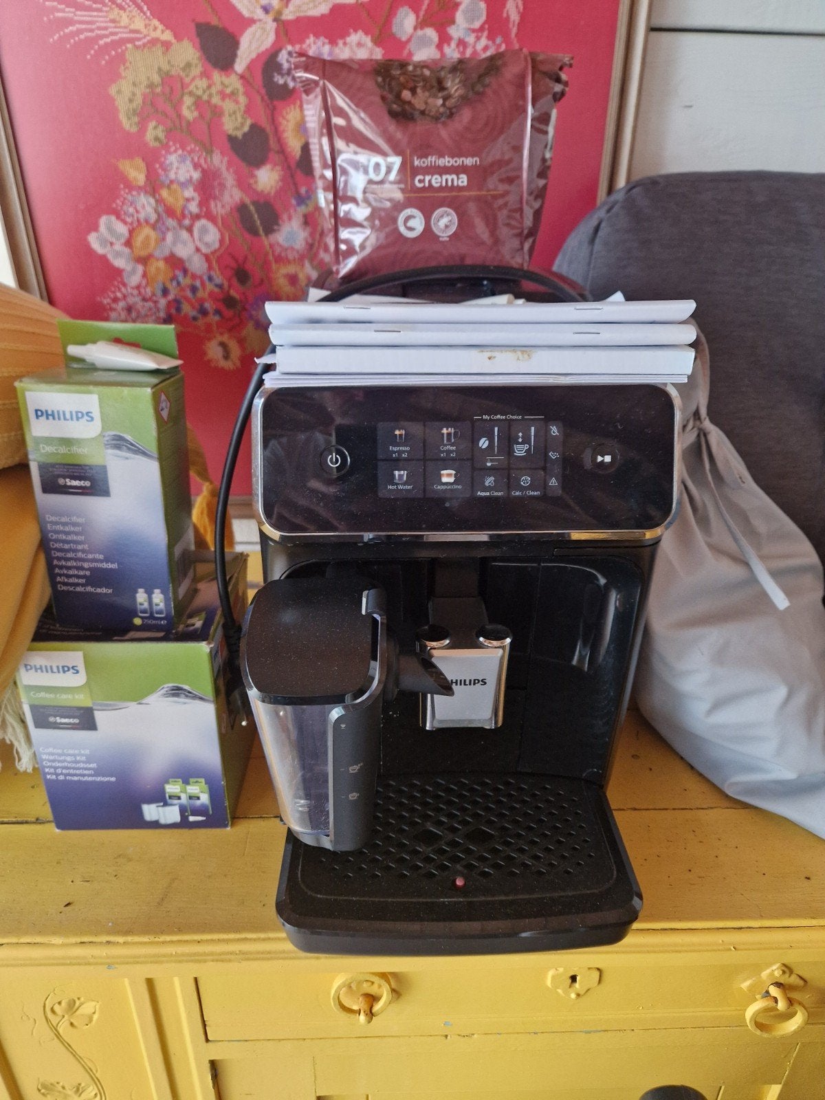 Philips volautomatische espressomachine met melkreservoir, Witgoed en Apparatuur, Koffiezetapparaten, Ophalen of Verzenden, Espresso apparaat