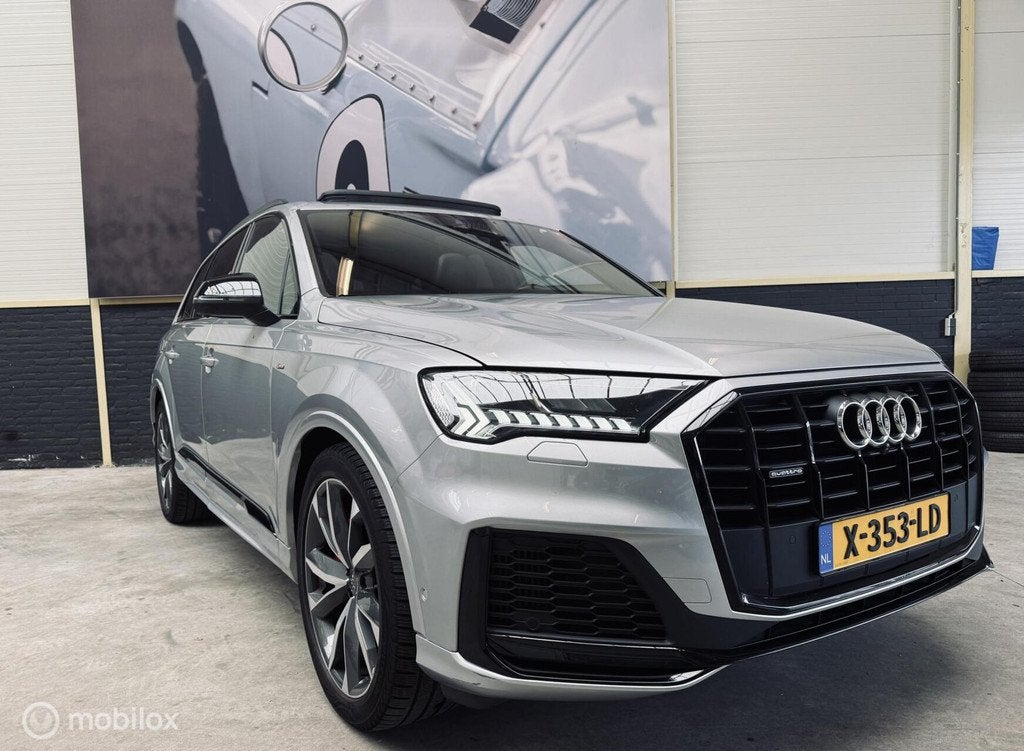 Audi Q7 60 TFSI e quattro|Panodak| 21inch|Trekhaak|Voll|, Auto's, Audi, Automaat, Gebruikt, 2995 cc, Plug-in hybride