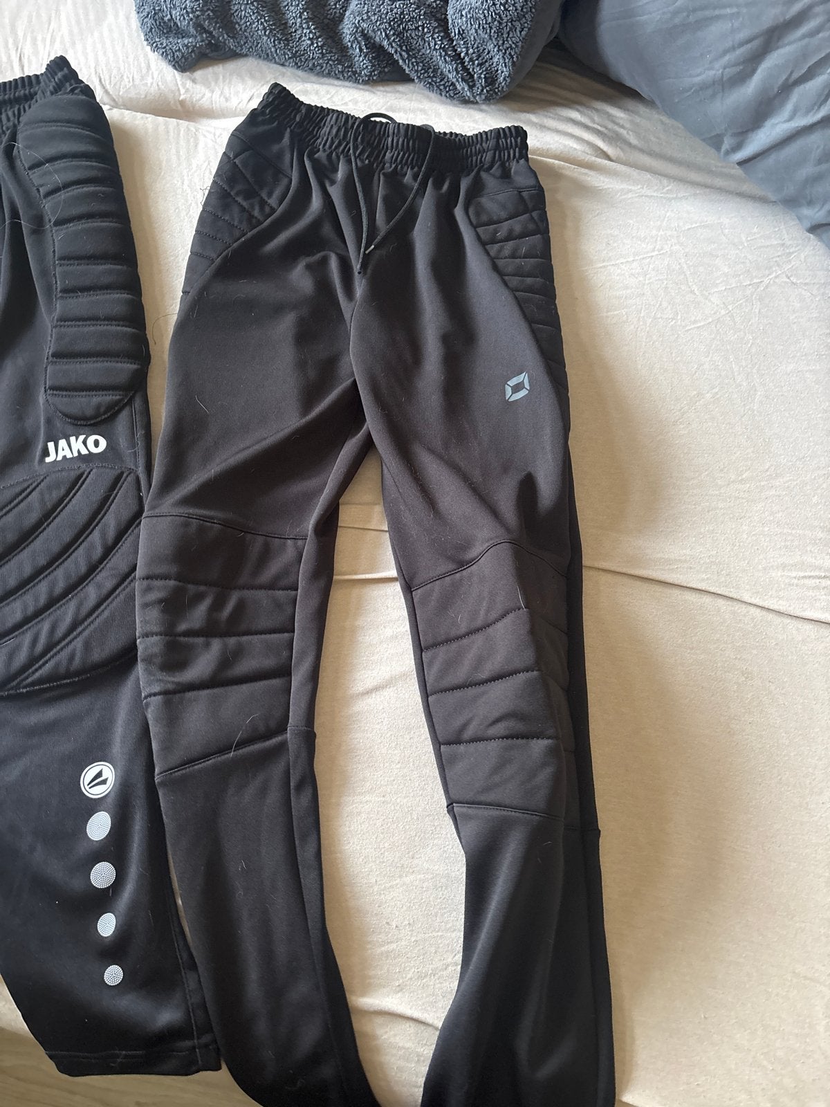 2 Keeperbroeken Maat M, Maat M, Ophalen of Verzenden, Gebruikt, Broek