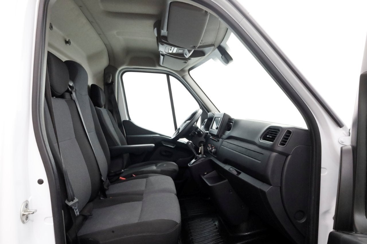 Renault Master T33 2.3 dCi 150pk L1H2 Automaat Energy Comfor, Auto's, Gebruikt, Euro 6, 4 cilinders, 150 pk