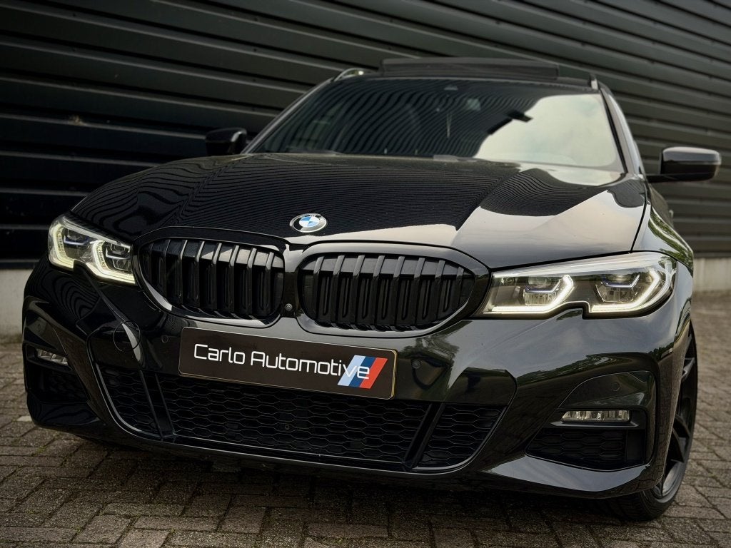 BMW 3 Serie Touring 330e M-SPORT LASER|PANO|HUD|360|MEMORY|T, Auto's, BMW, Automaat, 1998 cc, Gebruikt, Euro 6