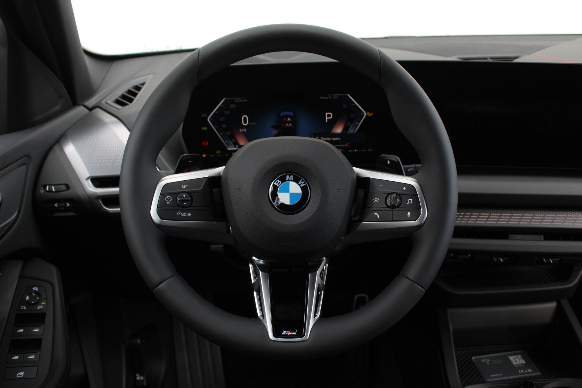BMW 1 Serie 120 M Sport Automaat / Panoramadak / Sportstoele, Auto's, Zwart, 156 pk, Blauw, Stoelverwarming