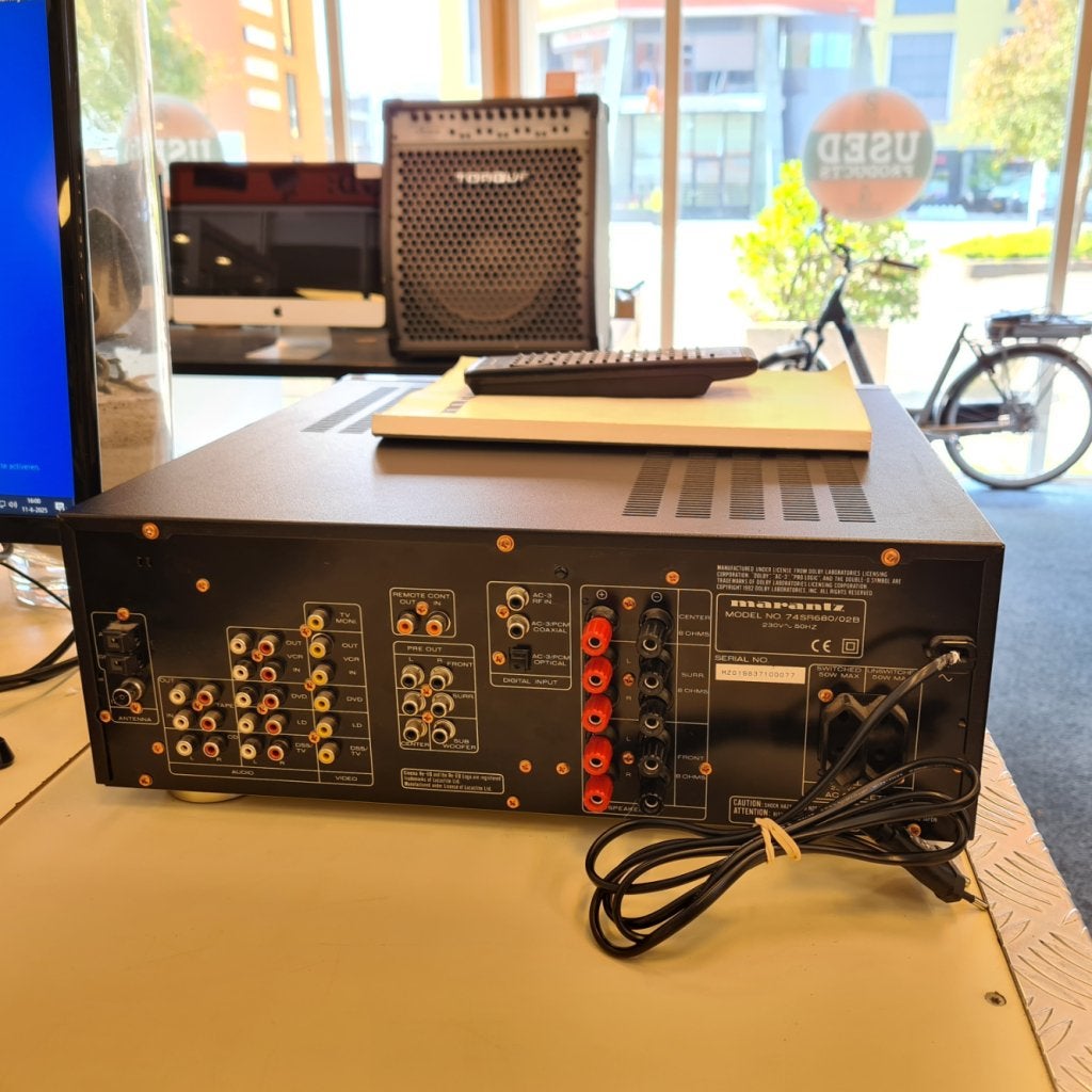 Marantz SR680 Receiver incl. AB in Goede Staat, Marantz, Gebruikt, Support@marantz.com, Marantz America, Inc.
5541 Fermi Court
Carlsbad, CA 92008
USA