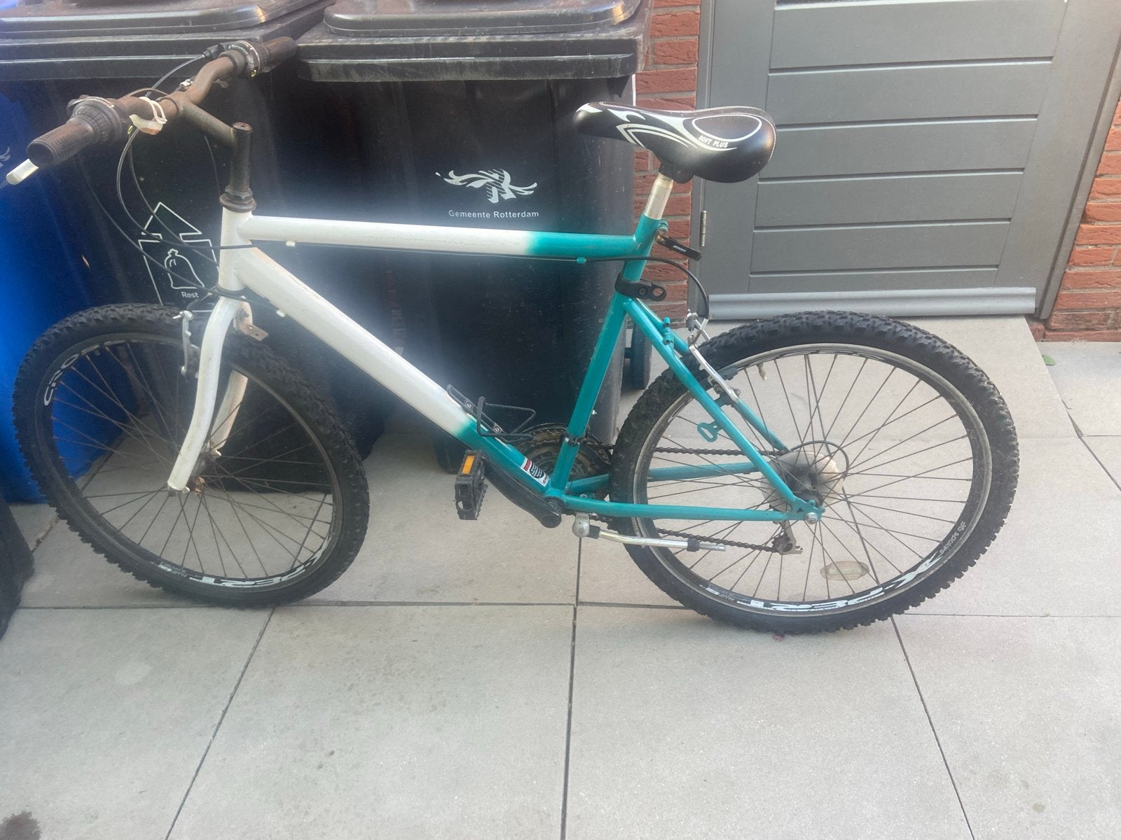 Mountainbike - Wit/Turquoise - Gebruikt, Overige merken, Gebruikt, 49 tot 53 cm, Ophalen of Verzenden
