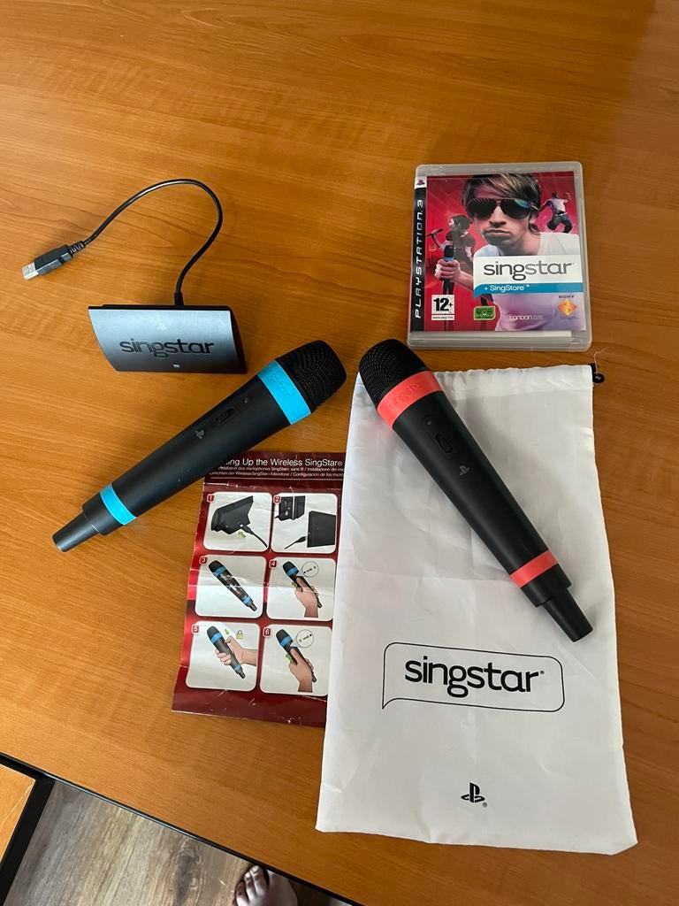 Singstar draadloze microfoons en USB-dongle-  PS3/PS4/PS2, Spelcomputers en Games, Muziek, Ophalen of Verzenden, Zo goed als nieuw