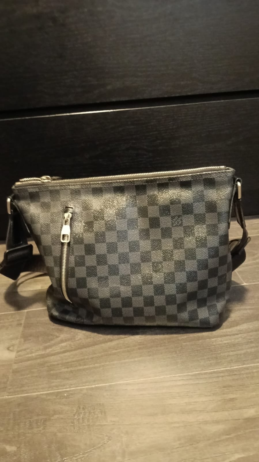 Louis Vuitton Damier Graphite Mick PM – N41211, Ophalen of Verzenden, Gebruikt, Zwart, Overige merken