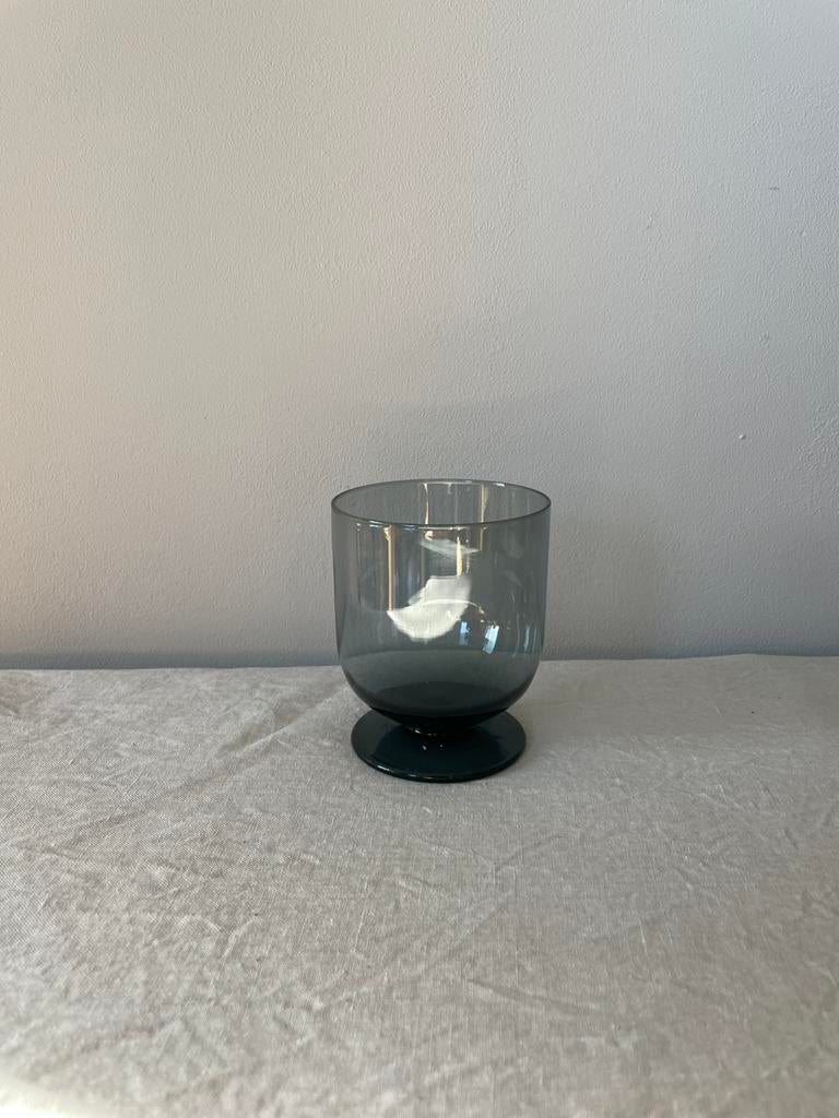 Waterglas grijs, Ophalen, Zo goed als nieuw, Waterglas
