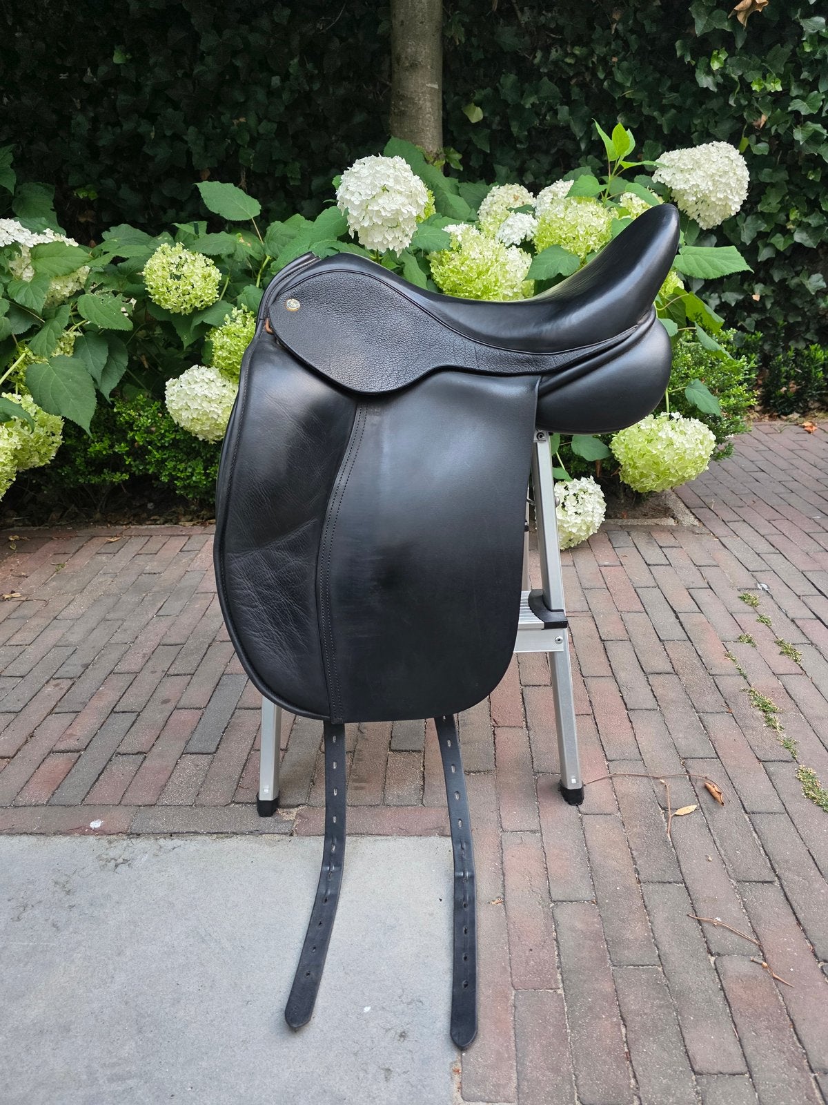 Hulsebos WB4 Dressuurzadel 17,5 inch MW (juli ‘23), Dieren en Toebehoren, Ophalen, Zo goed als nieuw, Dressuur