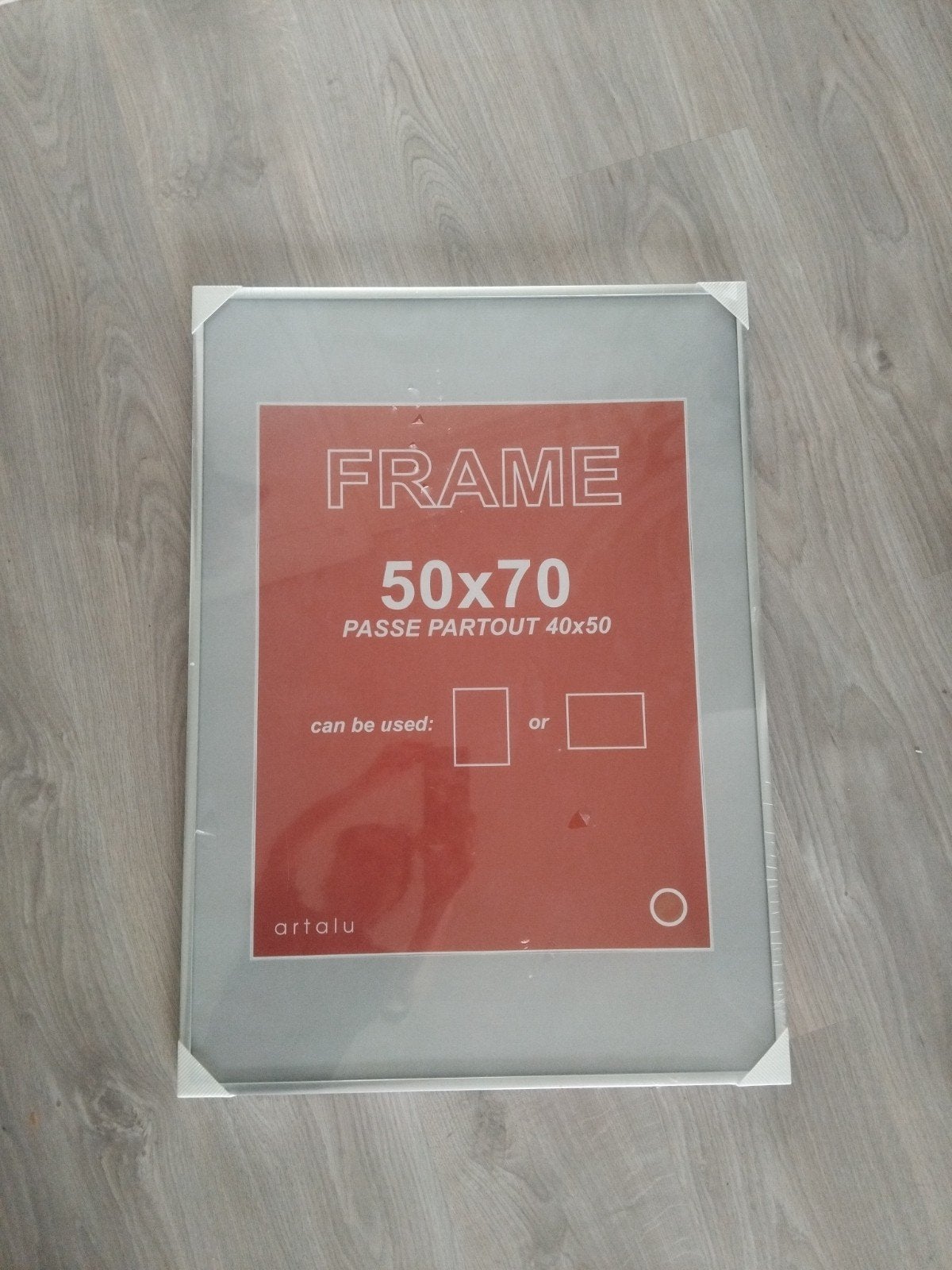 Nieuwe fotolijst 50x70 cm met passe-partout 40x50 cm, Ophalen, Kunststof, Met ophangsysteem, Nieuw