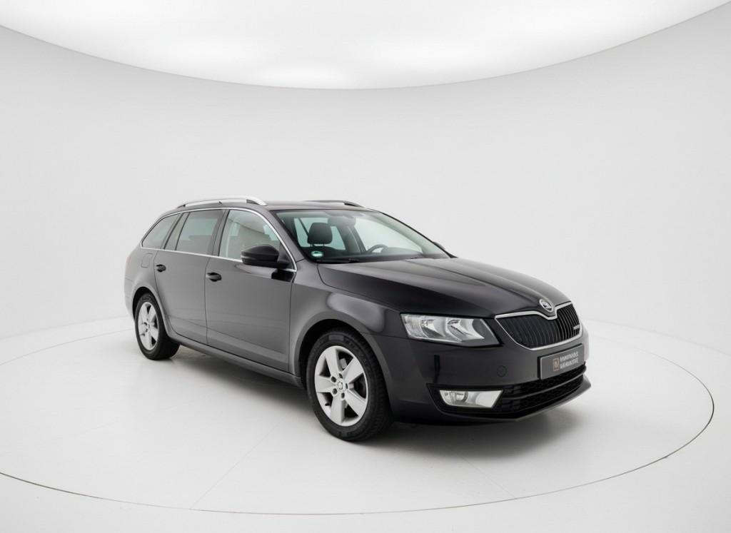 Skoda OCTAVIA 1.6 TDI GREENLINE. PDC, NAVI, CRUISE, STOELVW., Voorwielaandrijving, Gebruikt, 4 cilinders, Zwart