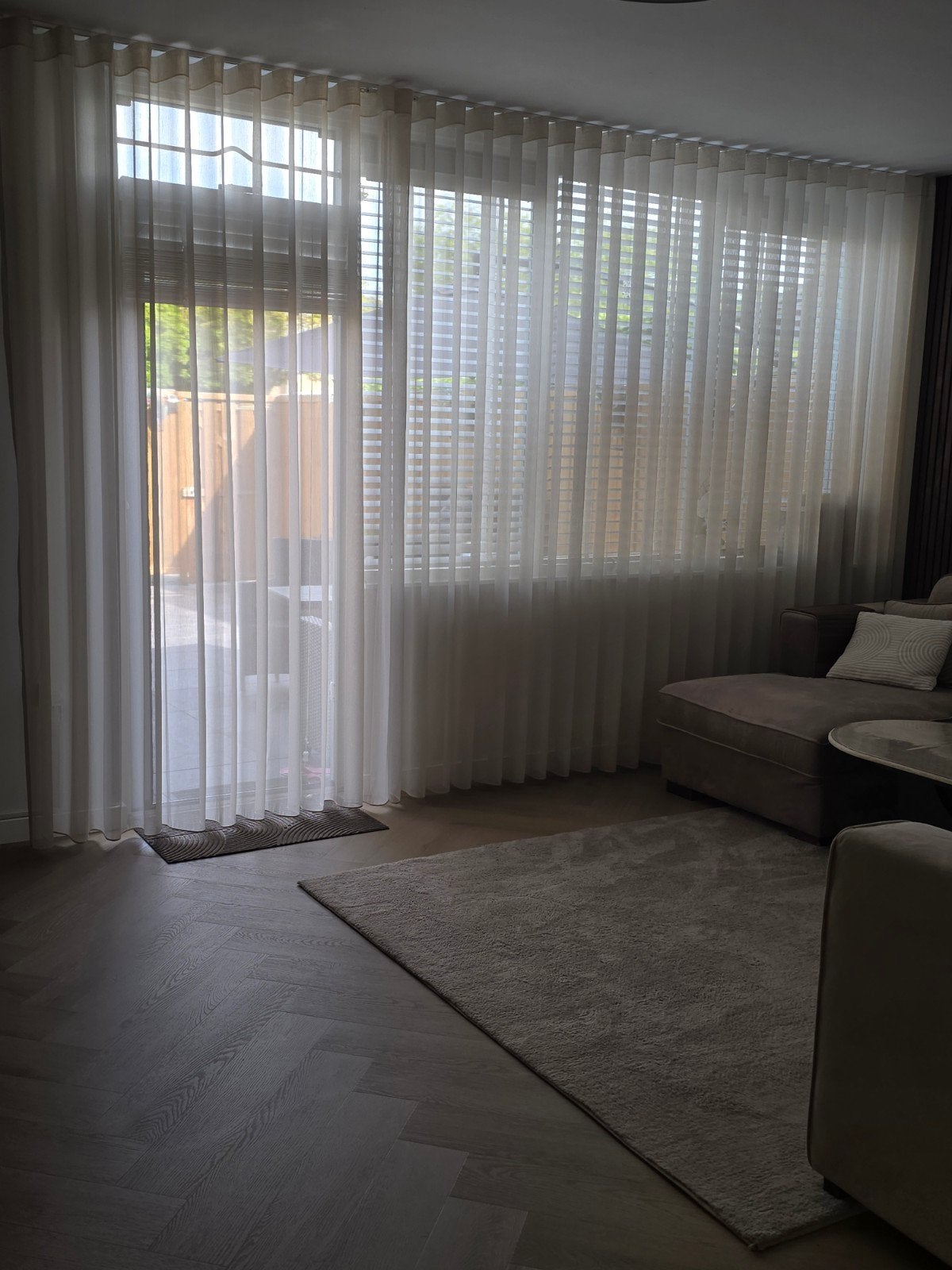 Wave vitrage taupe nieuw!, Ophalen of Verzenden, Nieuw, 200 cm of meer, 200 cm of meer