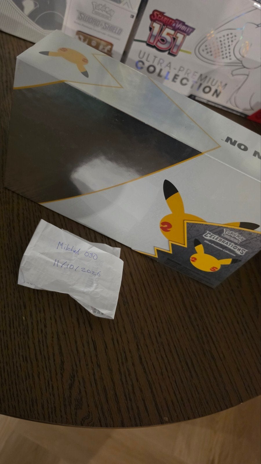 Pokémon 25th Celebrations Ultra Premium Collection UPC, Ophalen of Verzenden, Nieuw, Overige typen