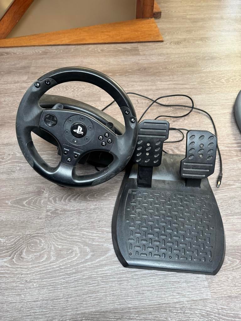 Thrustmaster T80 Racing Wheel, 1 speler, Racen en Vliegen, Ophalen of Verzenden, Zo goed als nieuw