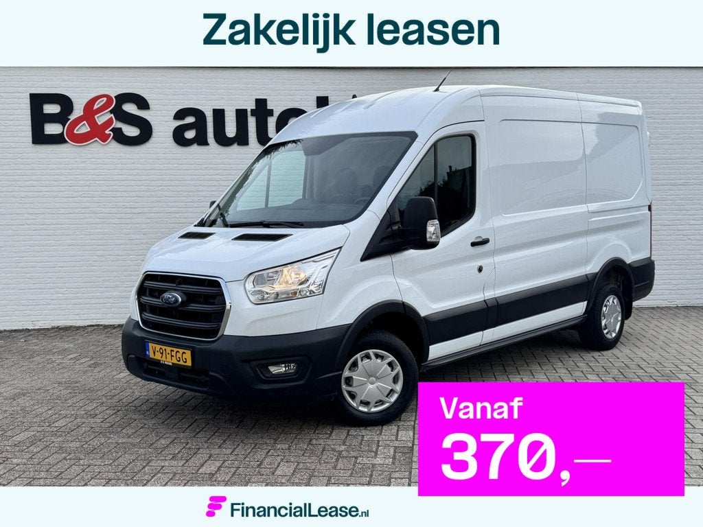 Ford TRANSIT 130pk L2H2 Trend Airco Cruise Pdc 3 Zitplaatsen, Voorwielaandrijving, 4 cilinders, Bedrijf, 130 pk