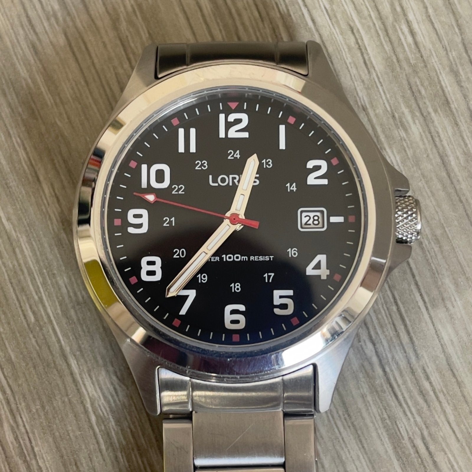 Lorus heren horloge - In zeer goede staat, Sieraden, Tassen en Uiterlijk, Horloges | Heren, Overige merken, Staal, Staal, Polshorloge
