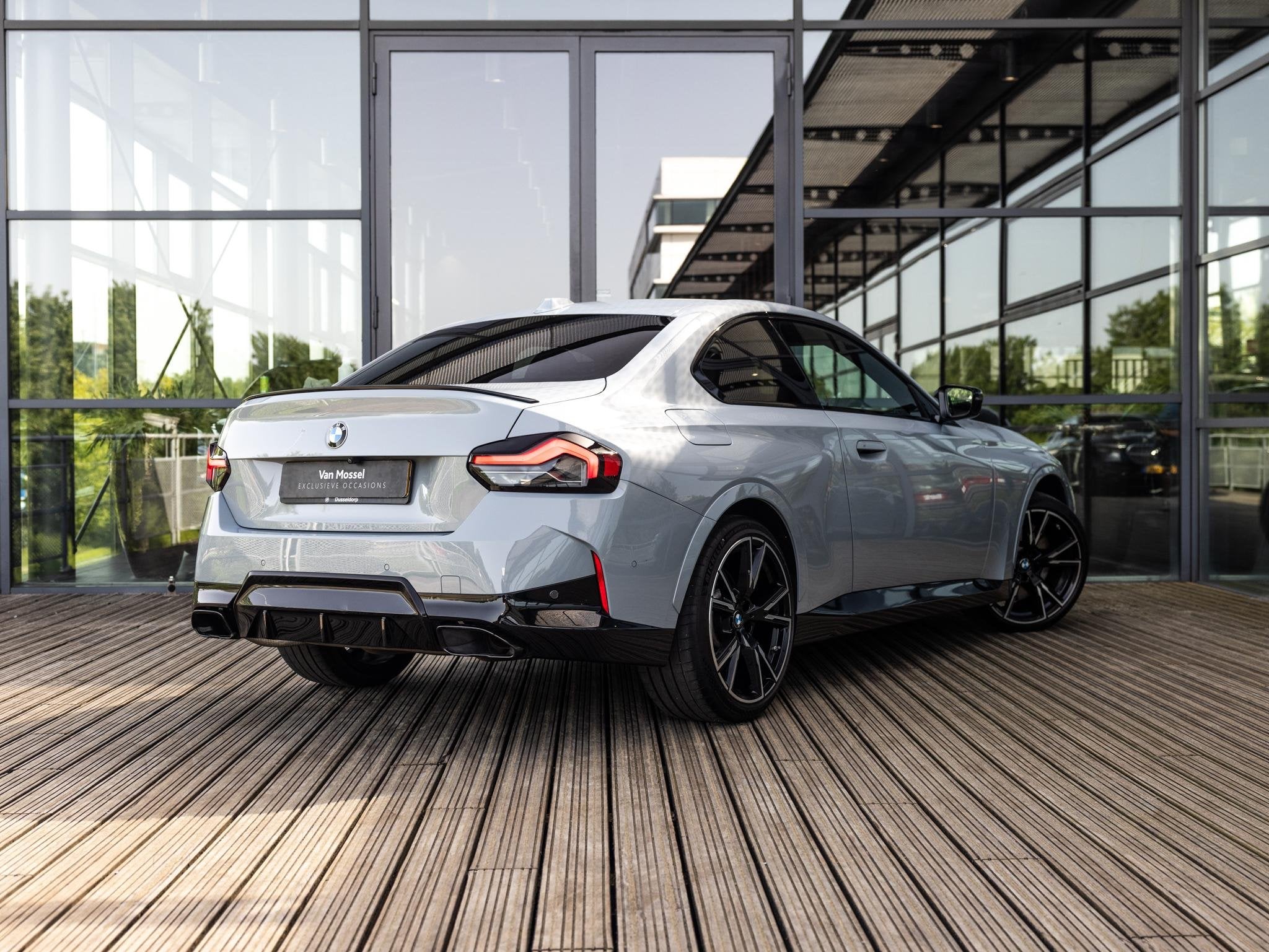 BMW 2-serie Coupé M240i xDrive | HARMAN KARDON | STOELMEMOR, Auto's, BMW, 12 maanden, Gebruikt, Euro 6, 4 stoelen