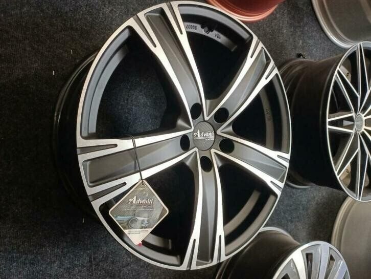 Advanti lichtmetaal velgen 19"inch 5x114.3 Mazda Kia Nissan, Auto-onderdelen, Banden en Velgen, Ophalen, Gebruikt, 19 inch, Velg(en)