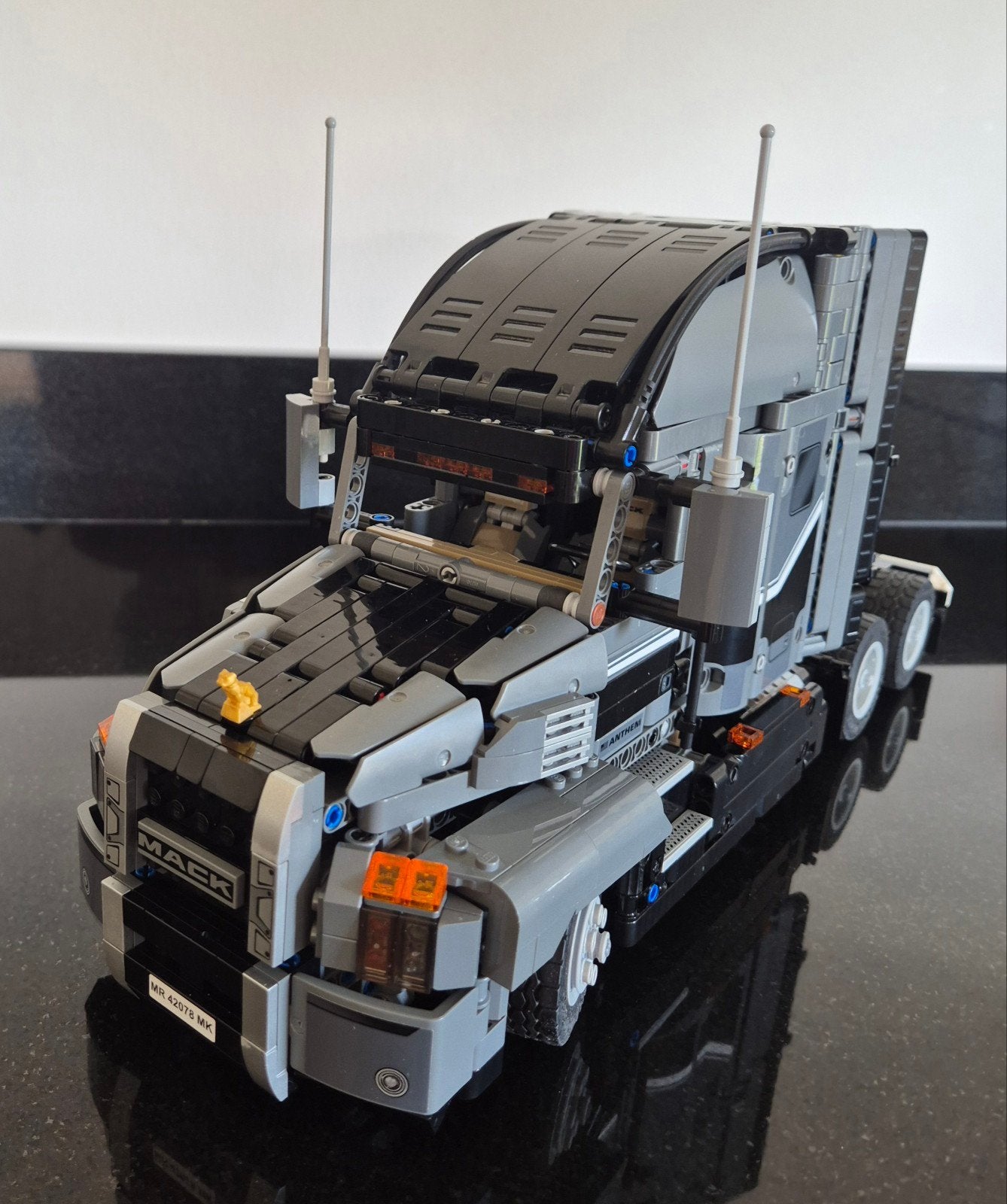 Lego Technick Mack Anthem truck met container set 42078, Ophalen, Zo goed als nieuw, Complete set, Lego