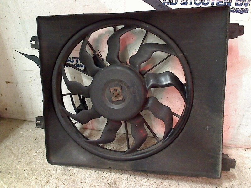 Koelventilator Hyundai Santa Fe II (CM) (2006-03/2009-12), Hyundai Motor Deutschland GmbH, Gebruikt, Hyundai, Kaiserleipromenade 5, Offenbach am Main 63067, , Duitsland