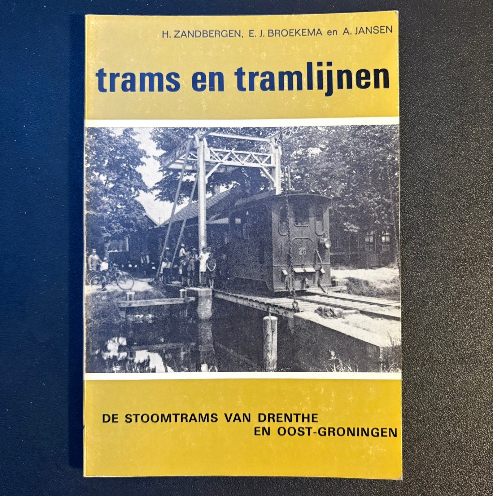 De stoomtrams van Drenthe en Oost-Groningen (1976), Ophalen of Verzenden, Zo goed als nieuw, Tram, Boek of Tijdschrift