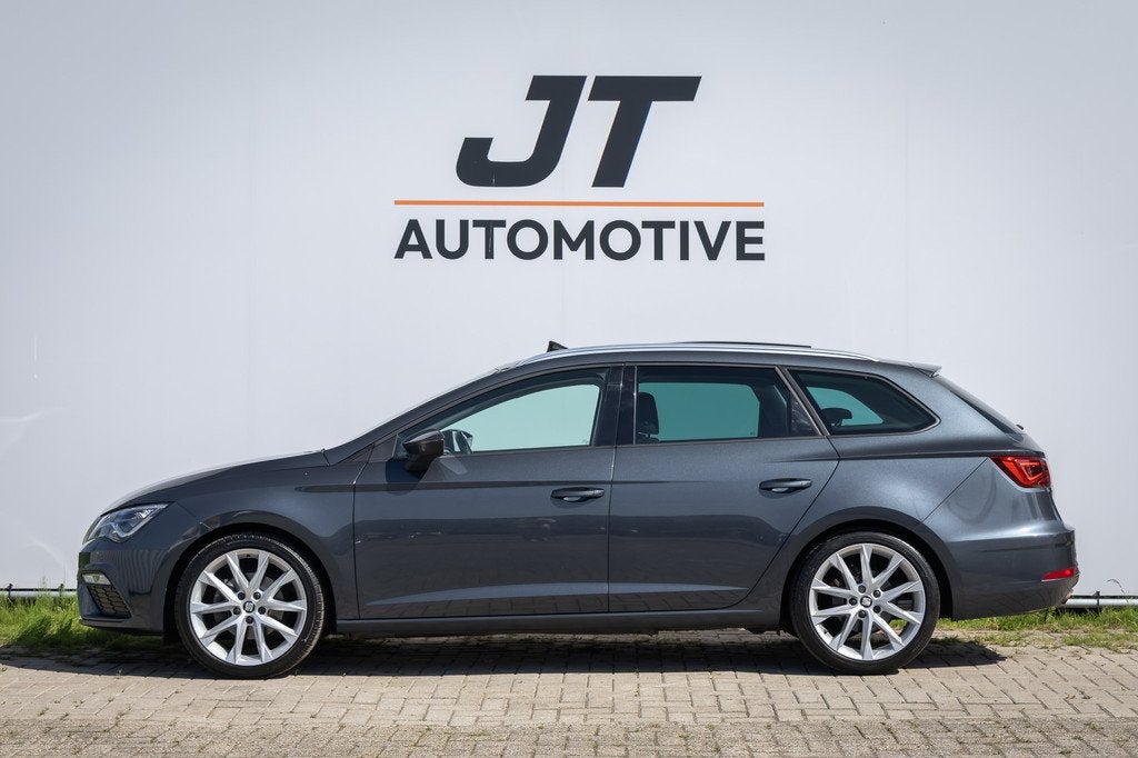SEAT Leon SPORTOURER ST 1.5 TSI FR Ult.Ed.Bl Pano | Half led, Auto's, Seat, Automaat, Euro 6, 4 cilinders, 1194 kg