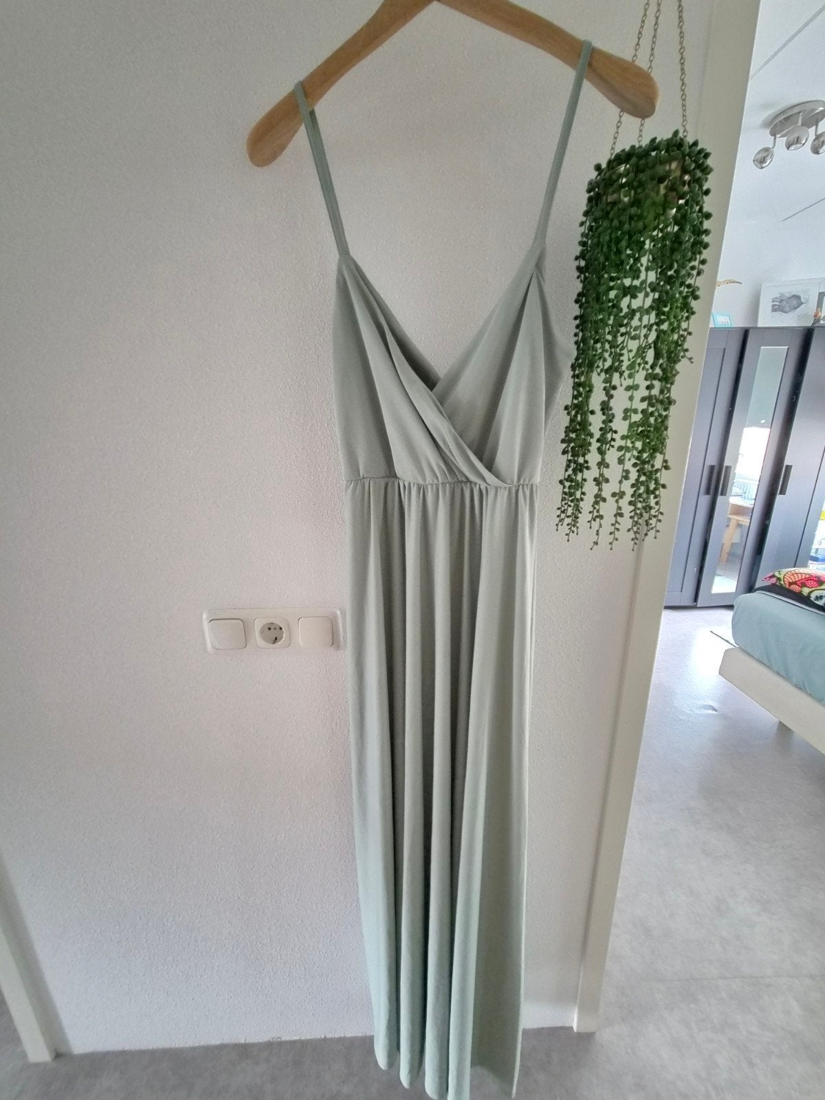 Lange feestjurk mintgroen maat 36, Kleding | Dames, Gelegenheidskleding, Galajurk, Ophalen of Verzenden, Zo goed als nieuw, Maat 36 (S)