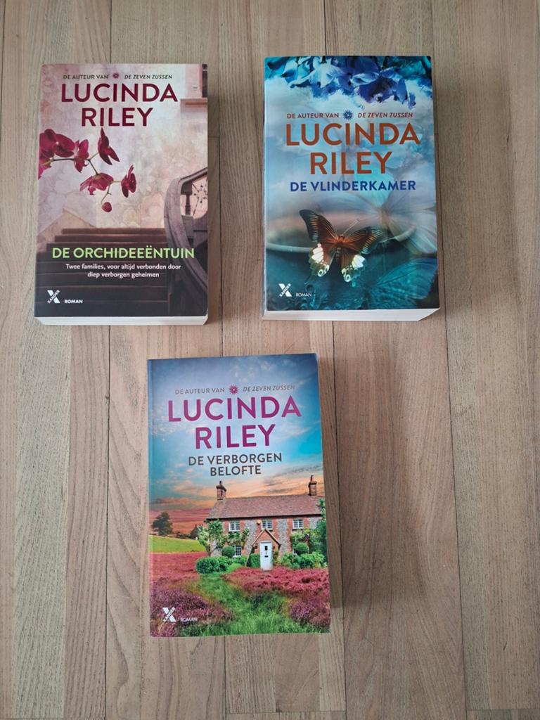 3 Boeken van Lucinda Riley, Boeken, Ophalen of Verzenden, Gelezen