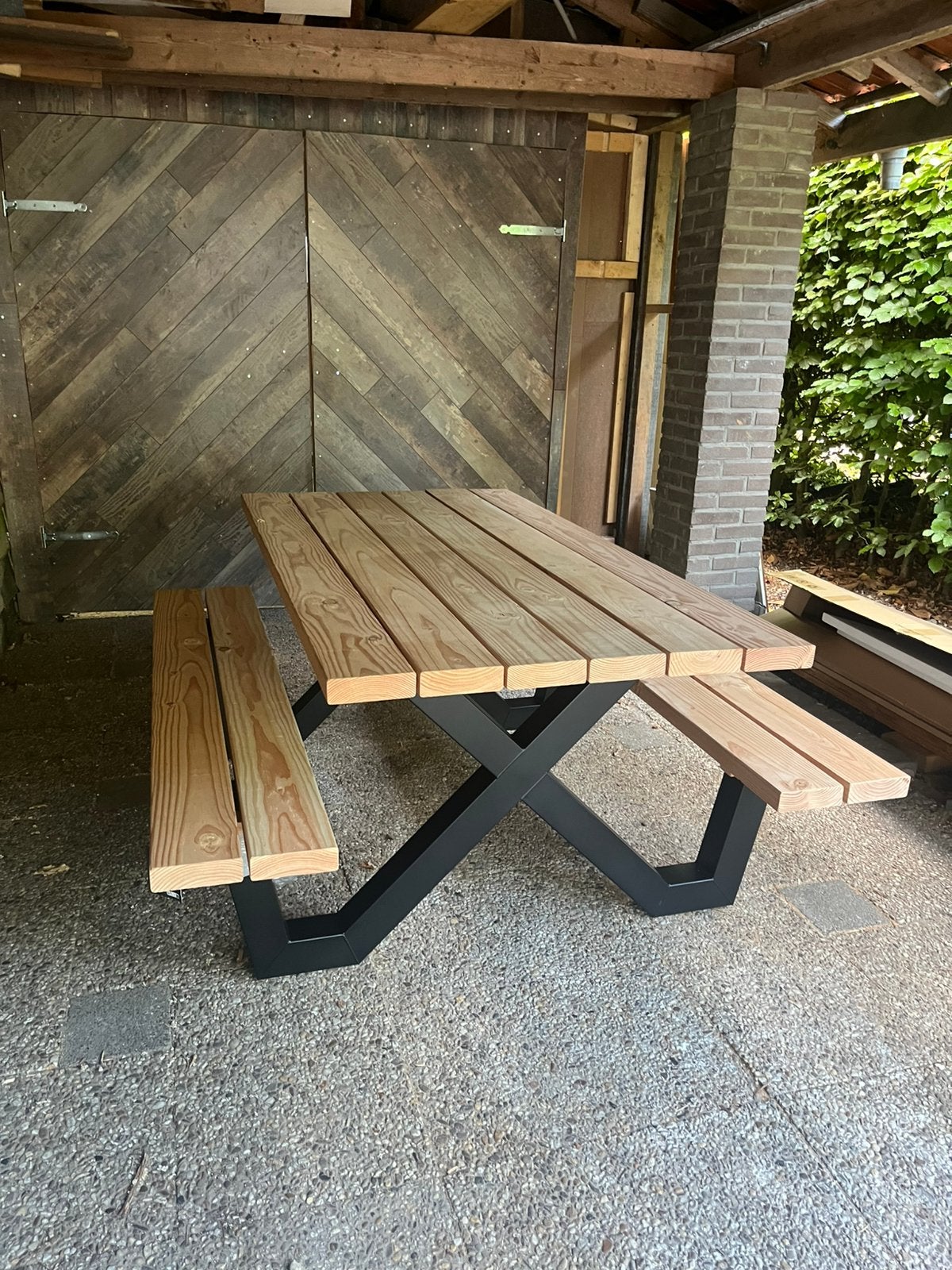 Picknicktafel met stalen frame, Ophalen, Zo goed als nieuw, Rechthoekig, Hout