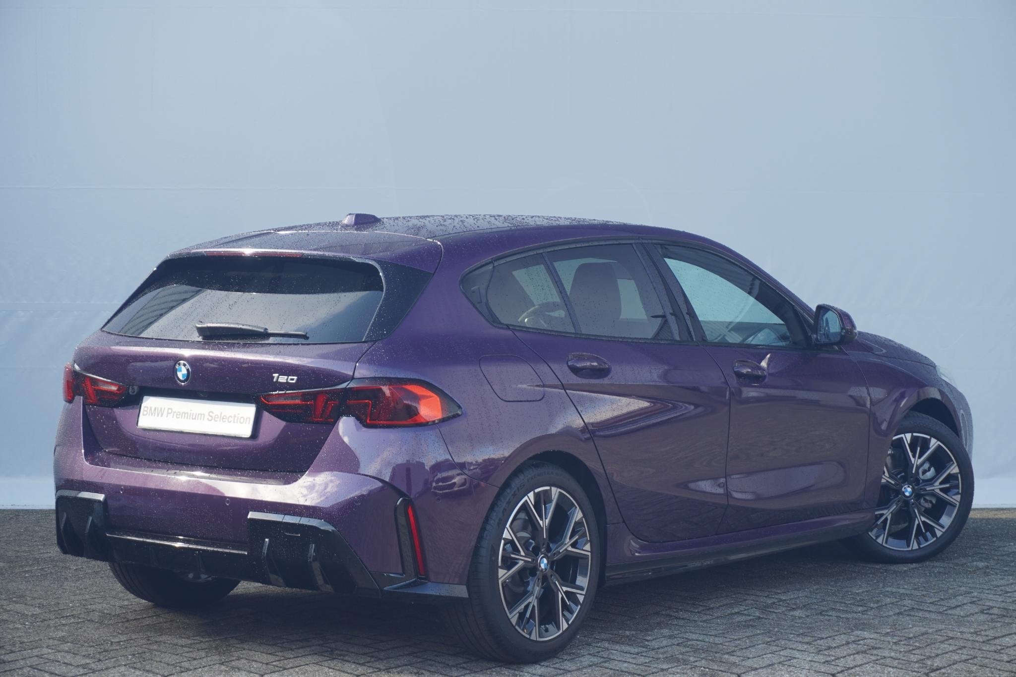 BMW 1 Serie 5-deurs 120 | M Sportpakket | Achteruitrijcamera, Stof, Gebruikt, Overige kleuren, Met garantie (alle)